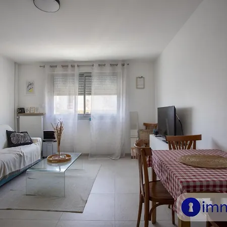 דירה Near Airport *